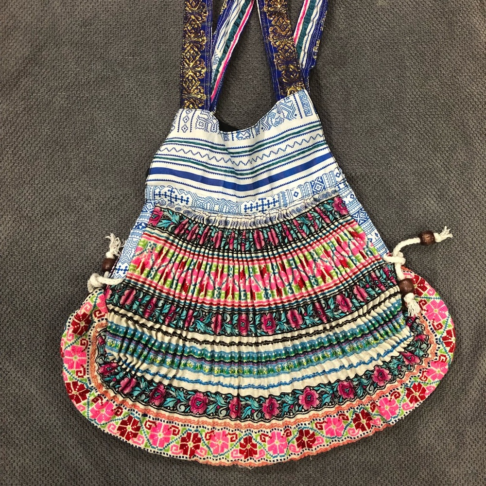 Purse - Picture 2 of 3